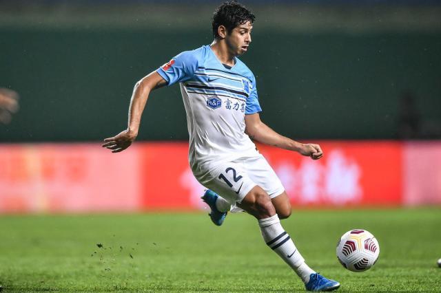 沙巴体育官网-艰难击败沧州雄狮拿到三分 范加斯特依然忧心忡忡